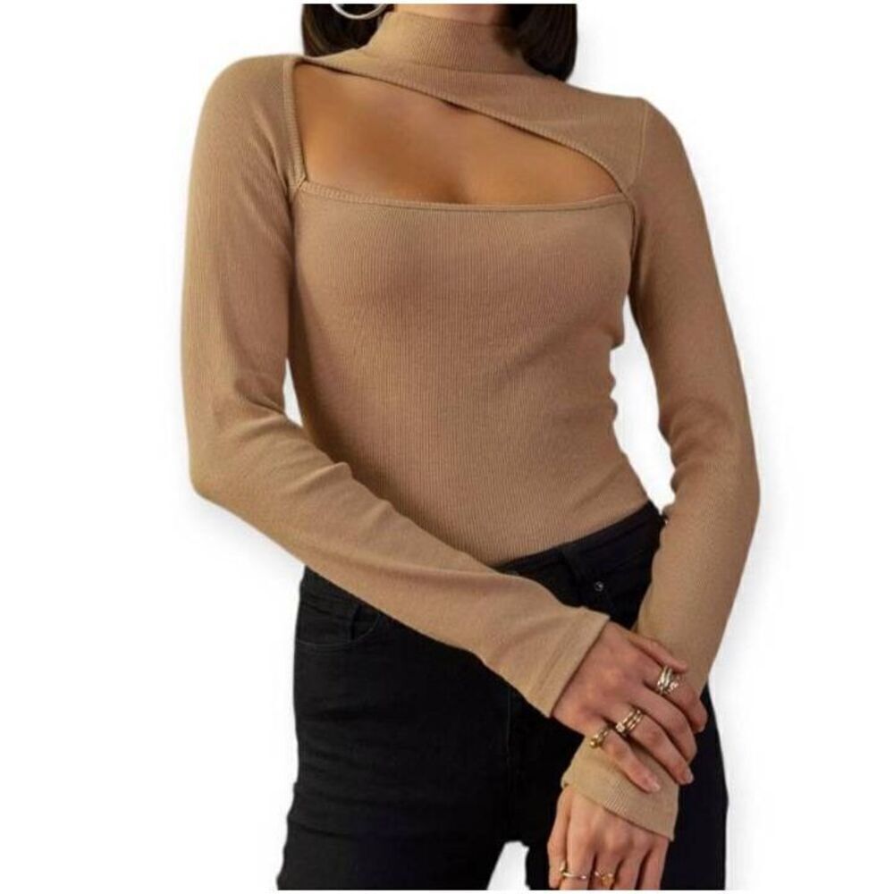 CBR BEIGE CUTOUT TOP SZ.S NWT.